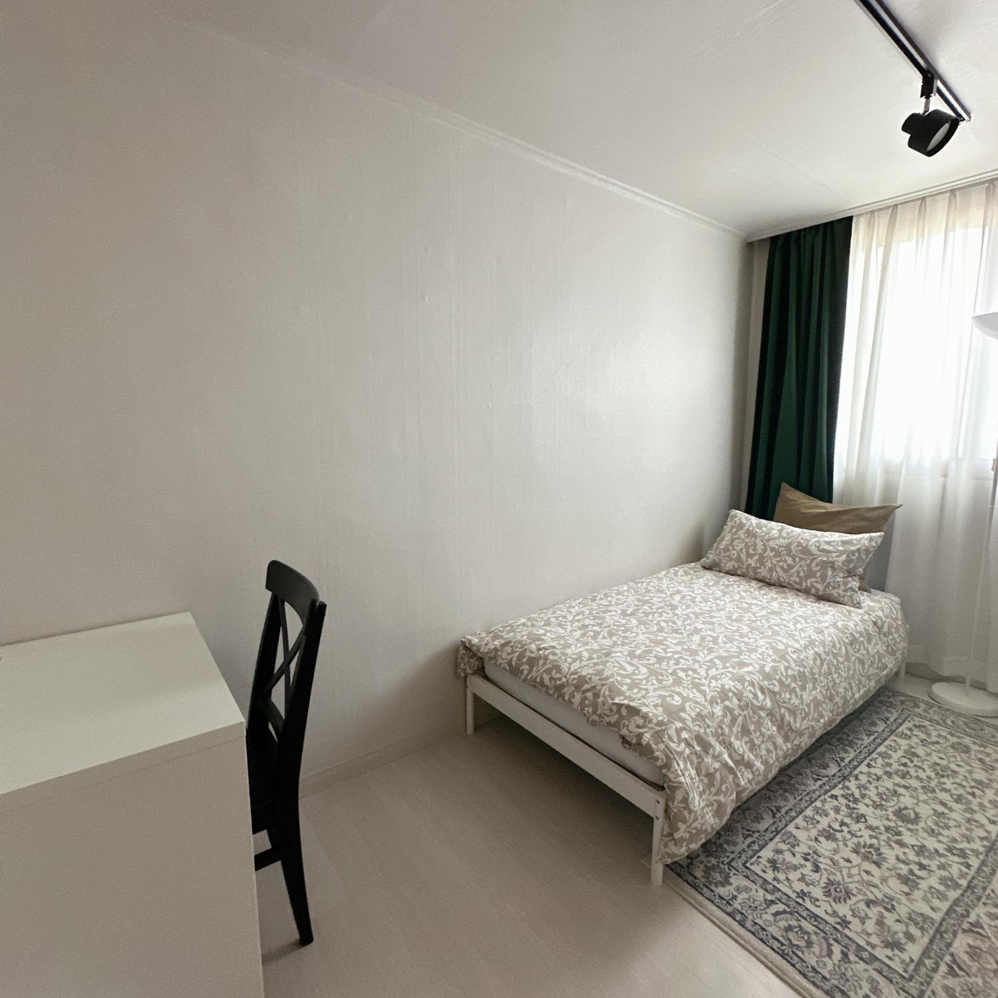 Sparrow House Guest house
